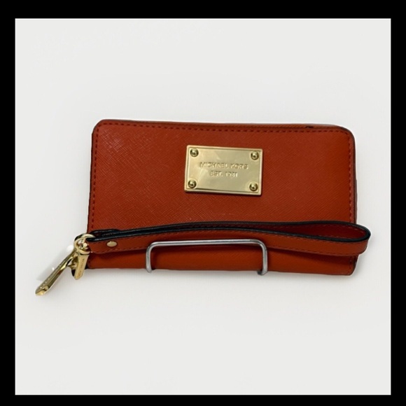 Michael Kors Handbags - Michael Kors Zip Around Leather Wallet Wristlet